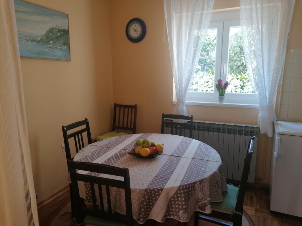 Apartments Cubranic Baška Eksteriør billede