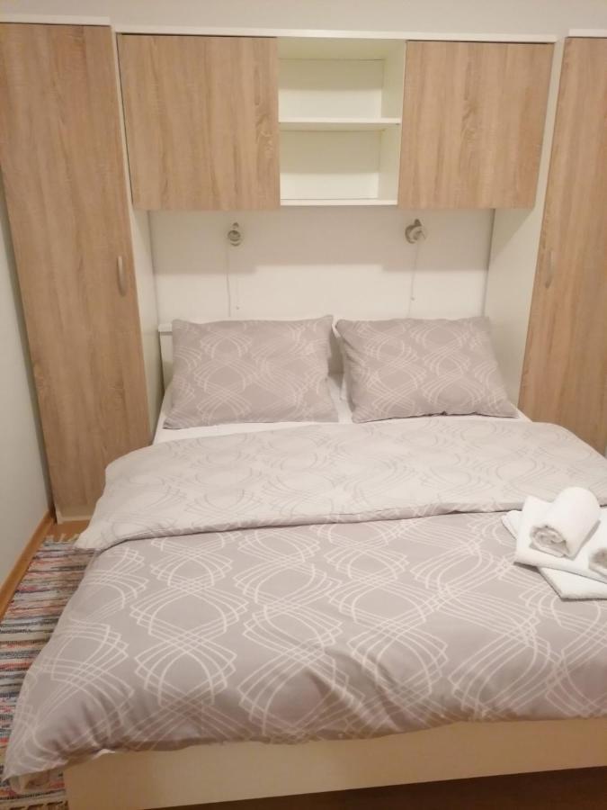 Apartments Cubranic Baška Eksteriør billede
